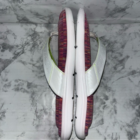 OP Women’s Multi Pink Memory Foam Thong Sandals Size M 7 / 8 Flip Flops Slip On - Picture 5 of 7